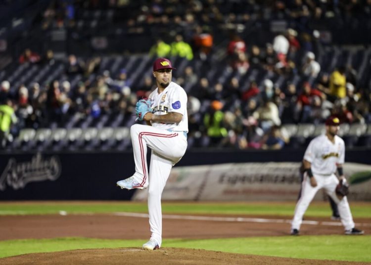 ¡No-Hitter de Jesús Vargas y primer mercy rule en SDC! Venezuela avanza a semifinales
