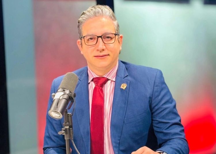 Rodolfo Santos afirma que “el político sin sentido de cuerpo no crece”; hace llamado a Domínguez Brito