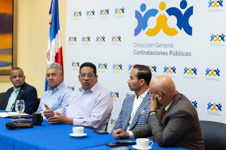 DGCP y ANIPARD lideran primera formación sobre el marco jurídico de la extracción de áridos en RD