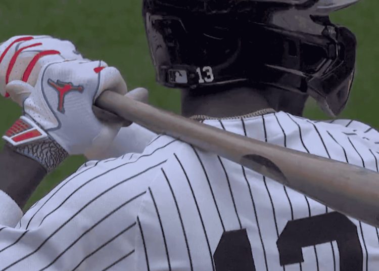 El mundo del béisbol reacciona a los bates “Torpedo” de los Yankees