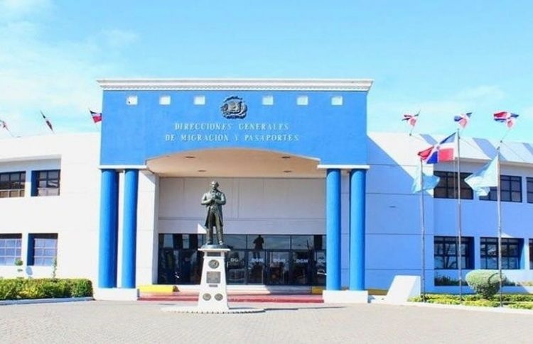 Pasaporte informa no trasladará sus instalaciones a edificio en el Naco