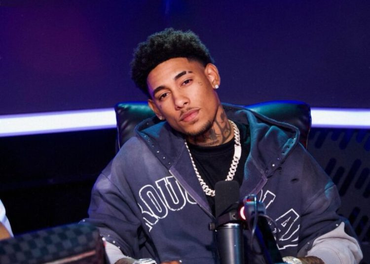 Sr. Jiménez soñaba con ser administrador de empresas, pero las redes lo conquistaron