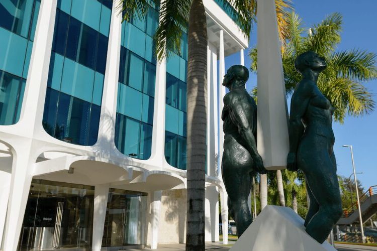 APAP incorpora a su Paseo de las Artes la obra Cimientos