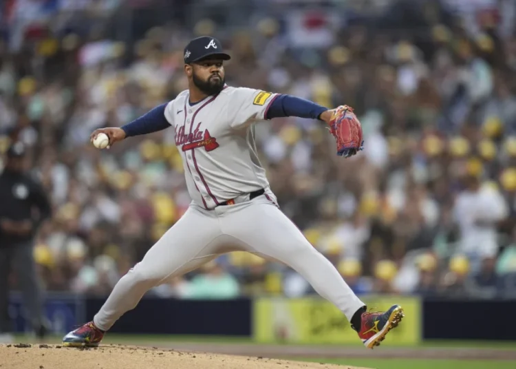 Bravos colocan a Reynaldo López en la lista de lesionados por problema en el hombro