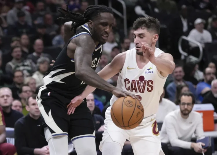 Cavaliers vencen 112-100 a Bucks y extienden su racha a 14 victorias consecutivas