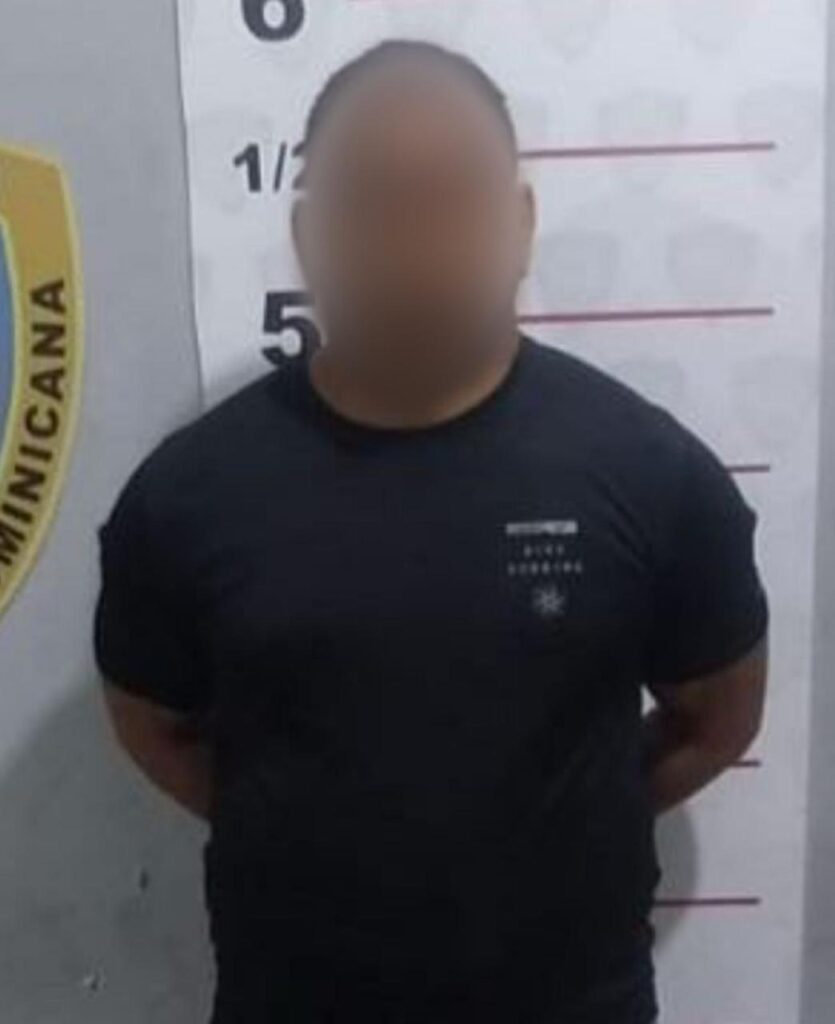 Policía arresta a dos hombres acusados de agredir físicamente y amenazar a sus parejas en Santiago | 1 | Policía arresta a dos hombres acusados de agredir físicamente y amenazar a sus parejas en Santiago | De Último Minuto