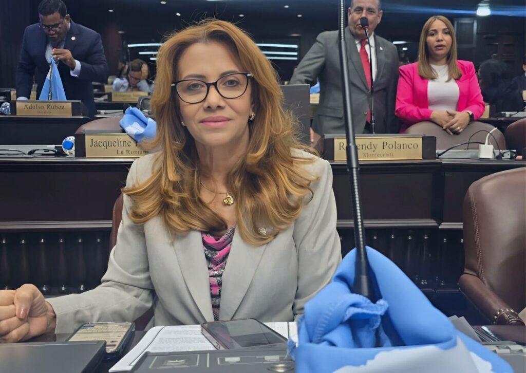 Programa de Retorno Productivo avanza en el Congreso, beneficiaría a miles de dominicanos fuera del país | 1 | Programa de Retorno Productivo avanza en el Congreso, beneficiaría a miles de dominicanos fuera del país | De Último Minuto