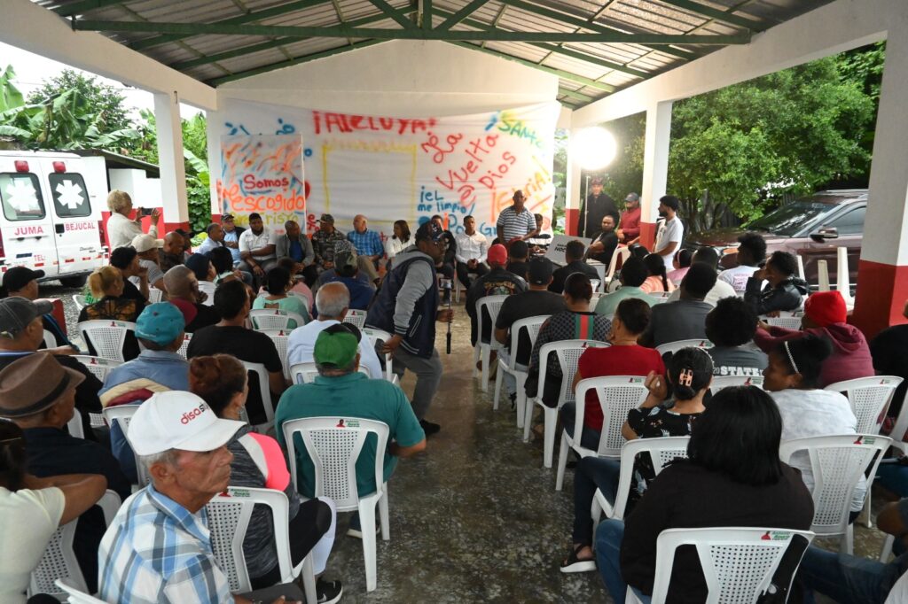 “San Isidro Nos Une”: Comunidad y autoridades se reúnen por la problemática del agua potable | 3 | “San Isidro Nos Une”: Comunidad y autoridades se reúnen por la problemática del agua potable | De Último Minuto