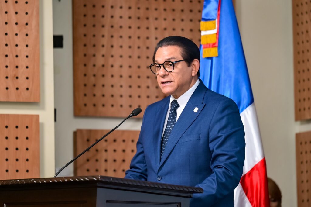 Comisión del Senado realiza simposio “Reformando la Seguridad Social desde una Visión Legislativa” | 3 | Comisión del Senado realiza simposio “Reformando la Seguridad Social desde una Visión Legislativa” | De Último Minuto