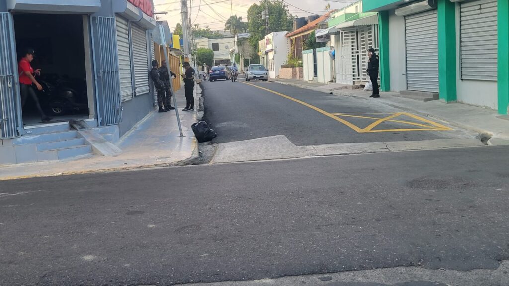 Apresan a uno de los implicados en asalto a mensajero en Salcedo; se llevaron más de dos millones de pesos | 4 | Apresan a uno de los implicados en asalto a mensajero en Salcedo; se llevaron más de dos millones de pesos | De Último Minuto