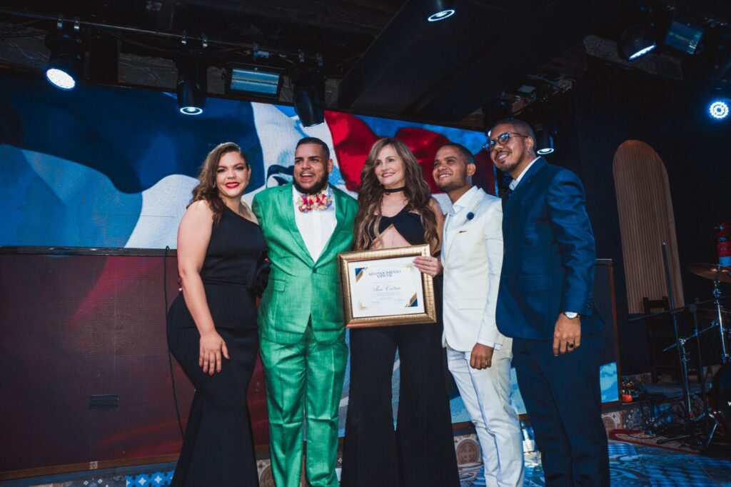 Éxito rotundo en la 1ra Gala Internacional de Premios La Flor 2025 en Medellín, Colombia | 3 | Éxito rotundo en la 1ra Gala Internacional de Premios La Flor 2025 en Medellín, Colombia | De Último Minuto