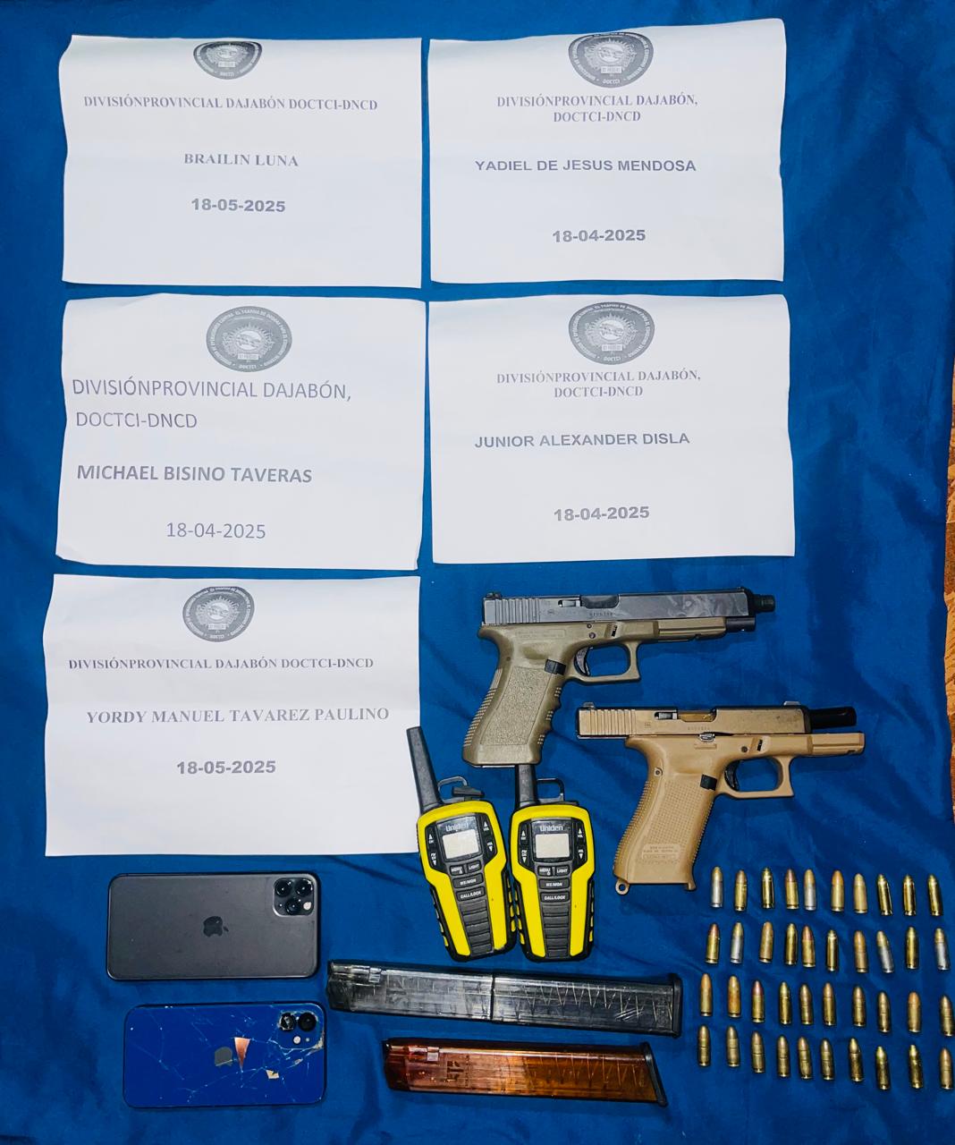 Autoridades apresan a 10 personas con drogas y armas ilegales en Dajabón y Montecristi | 4 | Autoridades apresan a 10 personas con drogas y armas ilegales en Dajabón y Montecristi | De Último Minuto