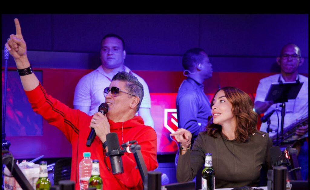 Eddy Herrera confiesa que fue “un novato apostador” cuando le tocó presentar Premios Soberano | 2 | Eddy Herrera confiesa que fue “un novato apostador” cuando le tocó presentar Premios Soberano | De Último Minuto