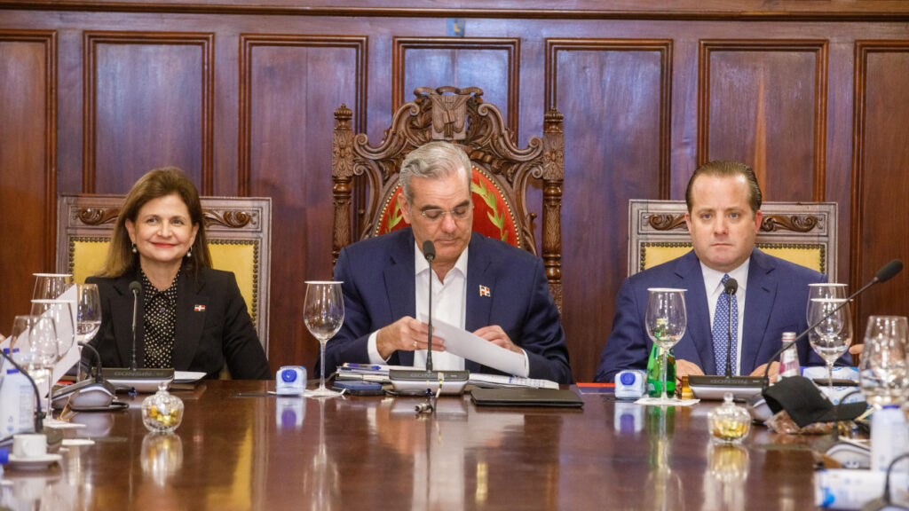 Gobierno alista medidas para descongestionar el tránsito en el Gran Santo Domingo y Santiago | 1 | Gobierno alista medidas para descongestionar el tránsito en el Gran Santo Domingo y Santiago | De Último Minuto