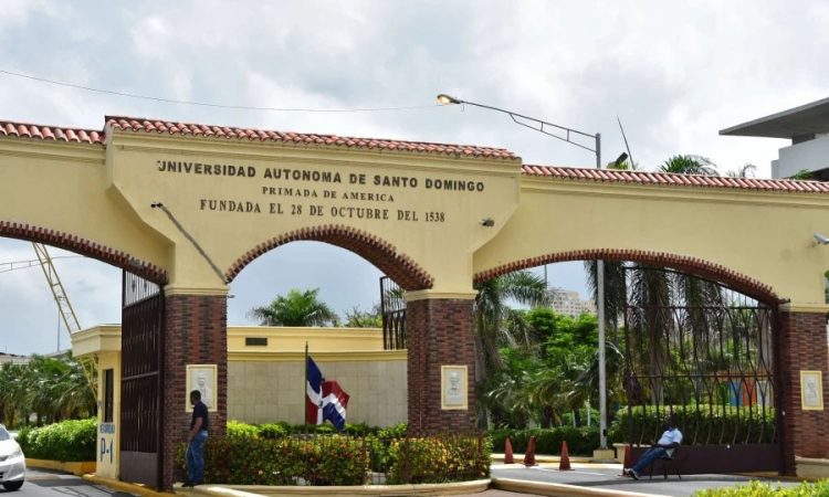 Historia de la Universidad Autónoma de Santo Domingo (UASD): La Primada de América | 2 | Historia de la Universidad Autónoma de Santo Domingo (UASD): La Primada de América