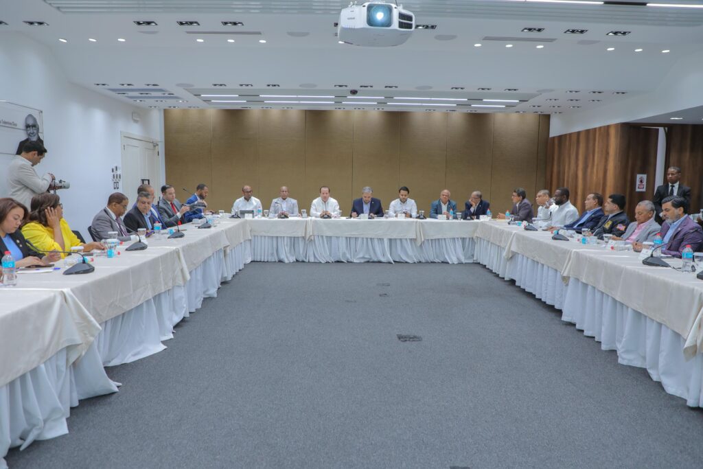Johnny Pujols: “Iniciativa para regular candidaturas independientes cuenta con el respaldo del PLD" | 2 | Johnny Pujols: “Iniciativa para regular candidaturas independientes cuenta con el respaldo del PLD" | De Último Minuto