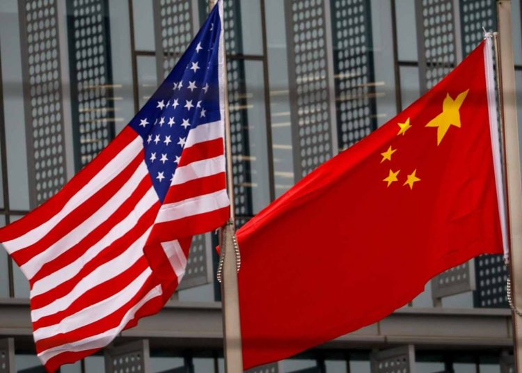 EE.UU. y China concluyen el primero de dos días de negociaciones sobre aranceles en Suiza