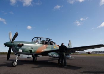 Paraguay recibe cuatro aviones Super Tucano comprados a Brasil para lucha contra narcos