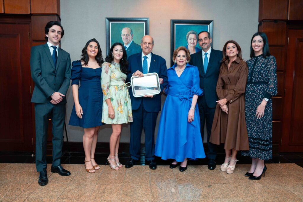 Grupo Popular designa a Marino Espinal como Consejero Emérito en reconocimiento a más de 40 años de servicio | 4 | Grupo Popular designa a Marino Espinal como Consejero Emérito en reconocimiento a más de 40 años de servicio - Noticias de hoy en República Dominicana | De Último Minuto