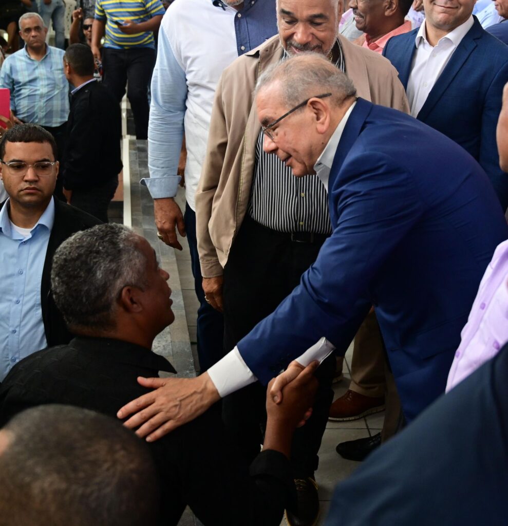 Danilo Medina encabeza Asamblea Provincial del PLD en San Cristóbal | 3 | Danilo Medina encabeza Asamblea Provincial del PLD en San Cristóbal - Noticias de hoy en República Dominicana | De Último Minuto
