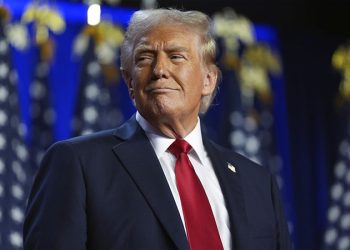 Trump propone pase temporal para inmigrantes agrícolas y busca proteger empleos en el campo