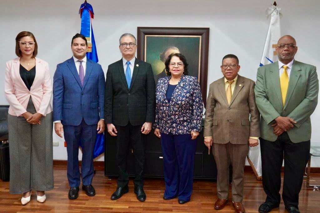 Cámara de Cuentas y el Tribunal Superior Electoral fortalecen lazos interinstitucionales | 2 | Cámara de Cuentas y el Tribunal Superior Electoral fortalecen lazos interinstitucionales