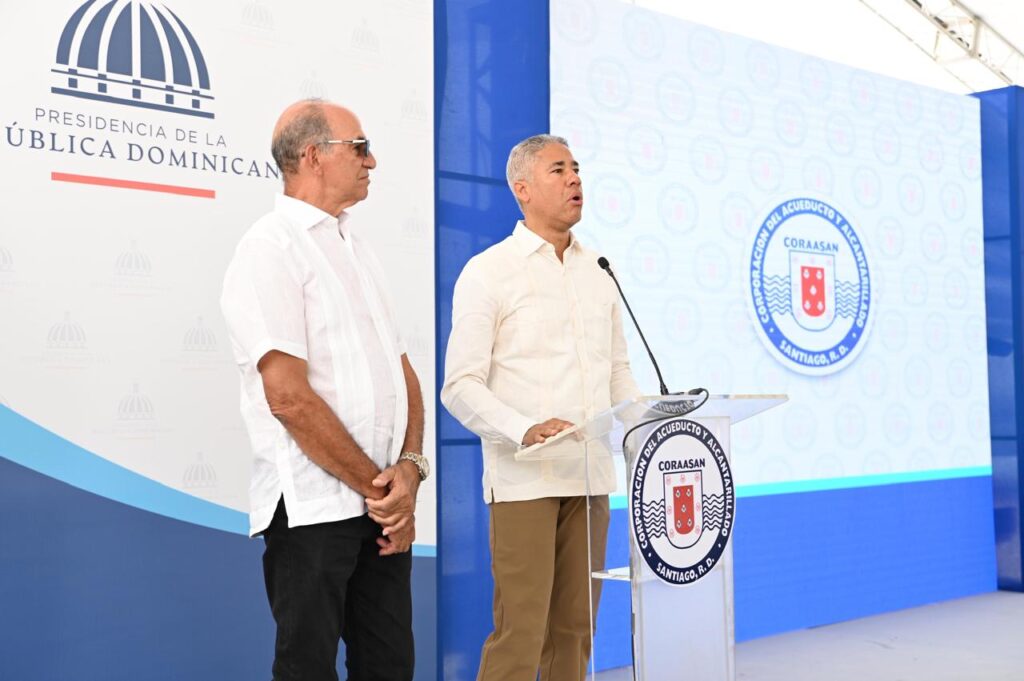 Con una inversión superior a los 160 millones Abinader deja inauguradas obras de agua potable en Santiago | 2 | Con una inversión superior a los 160 millones Abinader deja inauguradas obras de agua potable en Santiago - Noticias de hoy en República Dominicana | De Último Minuto
