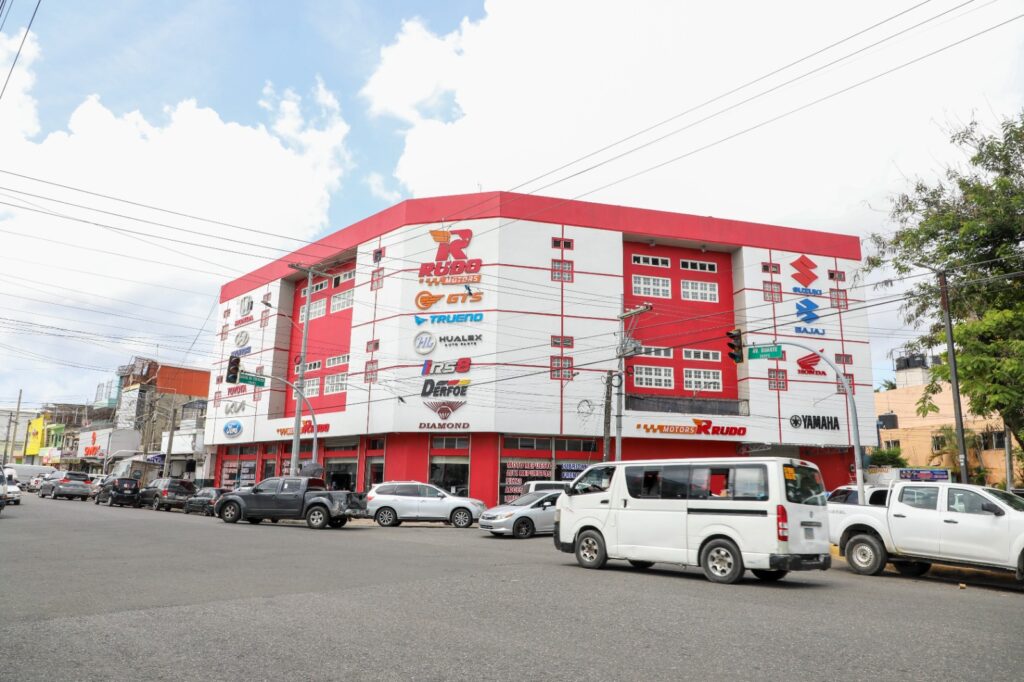 Edeeste desmantela conexión irregular de empresa en sector Villas Agrícolas - Noticias de hoy en República Dominicana | De Último Minuto