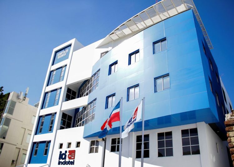 ADOCCO pide al INDOTEL pruebas sobre resolución que obliga a Antena Latina ser operada por dominicanos