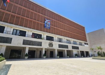 Previo a reunión del CES, legisladores piden pacto nacional y control de mafias ante migración irregular