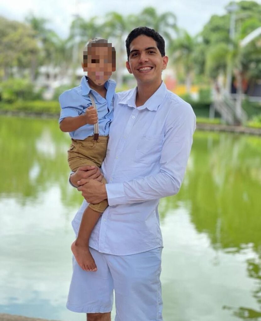Rhoyer Hernández: tres meses sin el camarero de las buenas atenciones | 3 | Rhoyer Hernández: tres meses sin el camarero de las buenas atenciones - Noticias de hoy en República Dominicana | De Último Minuto