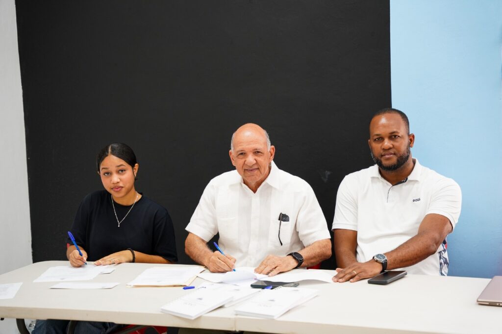 CTC impulsa programa de “Empleo Tecnológico” para jóvenes en sectores estratégicos | 4 | CTC impulsa programa de “Empleo Tecnológico” para jóvenes en sectores estratégicos - Noticias de hoy en República Dominicana | De Último Minuto