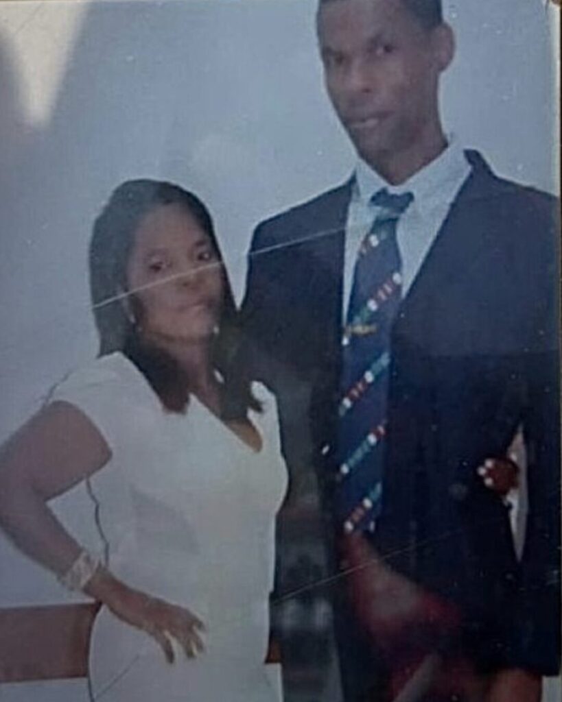Verdugos con uniforme: Al menos 5 oficiales han asesinado a familiares en lo que va del 2025 | 3 | Verdugos con uniforme: Al menos 5 oficiales han asesinado a familiares en lo que va del 2025 - Noticias de hoy en República Dominicana | De Último Minuto