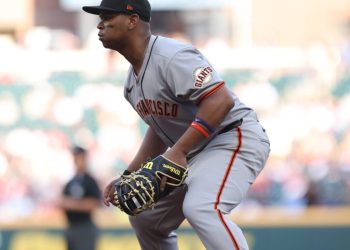 Rafael Devers responde en la inicial con jornada de 5-2 y rompe mala racha de los Gigantes