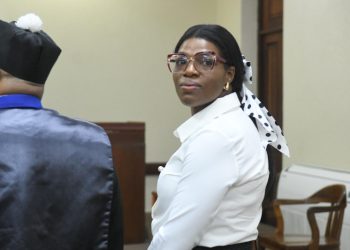 Elizabeth Silverio busca anular condena de 7 años por falsificación de títulos