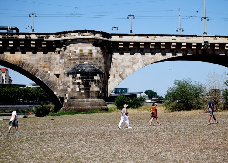 Alemania espera 40 ºC en día más caluroso del año y busca refugio