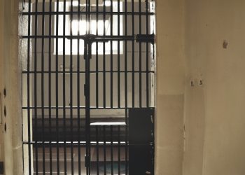 Sistema penitenciario carece de respuesta adecuada para reclusos con problemas mentales