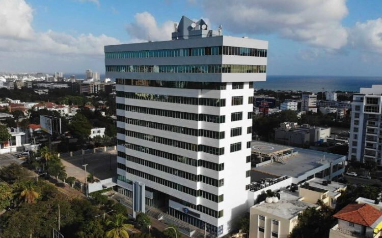 AIRD rechaza aumento a las contribuciones especiales establecidas en la ley de residuos