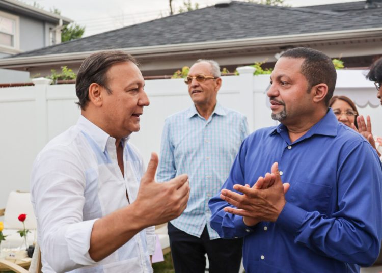 Abel Martínez se reúne con líderes dominicanos en Nueva York