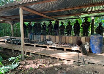 Venezuela incauta más de 14.000 litros de combustible de avión usado para el narcotráfico