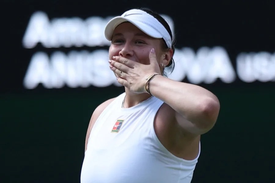 Anisimova sorprende a Sabalenka y jugará su primera final de Wimbledon | 3 | Anisimova sorprende a Sabalenka y jugará su primera final de Wimbledon - Noticias de hoy en República Dominicana | De Último Minuto