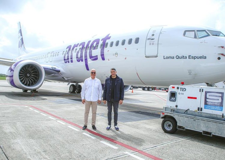 Arajet recibe su aeronave número 11 “Loma Quita Espuela”