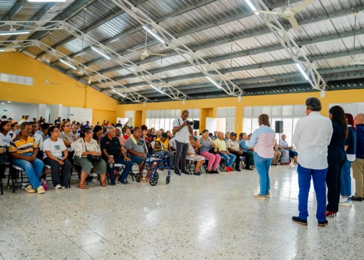 Fideicomiso VBC-RD y PROPEEP realizan jornada ‘Cerca de Ti’ en Ciudad Juan Bosch