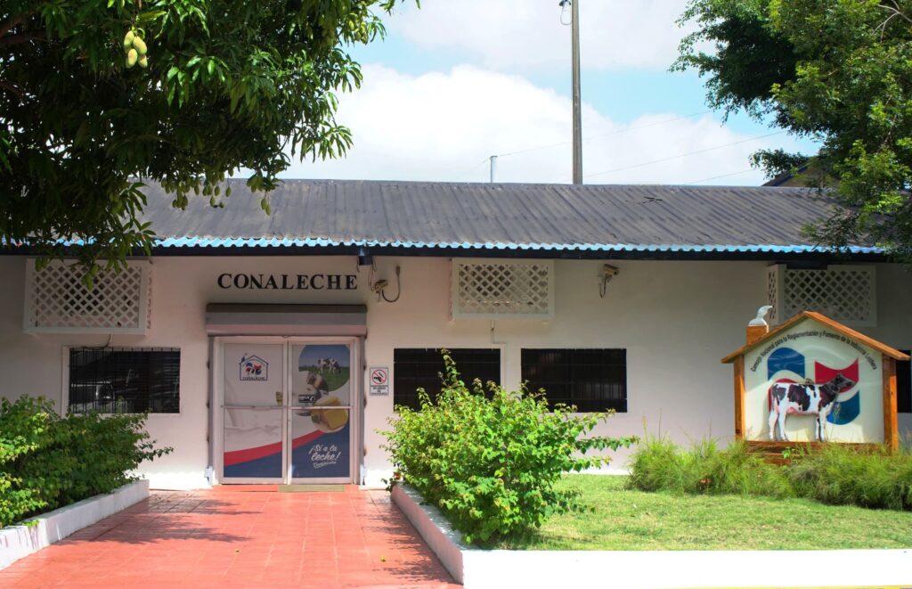 CONALECHE reafirma su compromiso con la calidad de la leche mediante monitoreos continuos | 2 | CONALECHE reafirma su compromiso con la calidad de la leche mediante monitoreos continuos