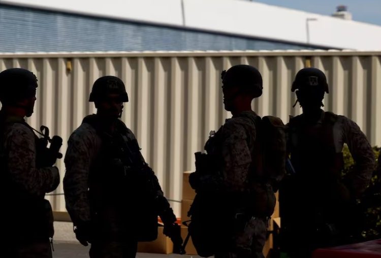 EU ahora despliega 200 marines en Florida; apoyarán en redadas migratorias, dice gobierno