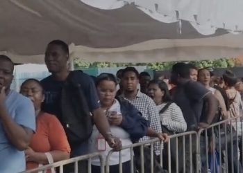 Cierre del Metro complica la rutina de miles, pero algunos respaldan la medida