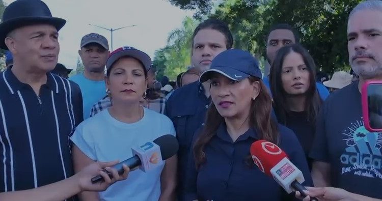 PLD aprovecha marcha en defensa del Jardín Botánico para promover su agenda política y criticar al gobierno