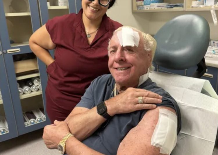 Ric Flair supera nuevamente el cáncer de piel y recibe alta médica