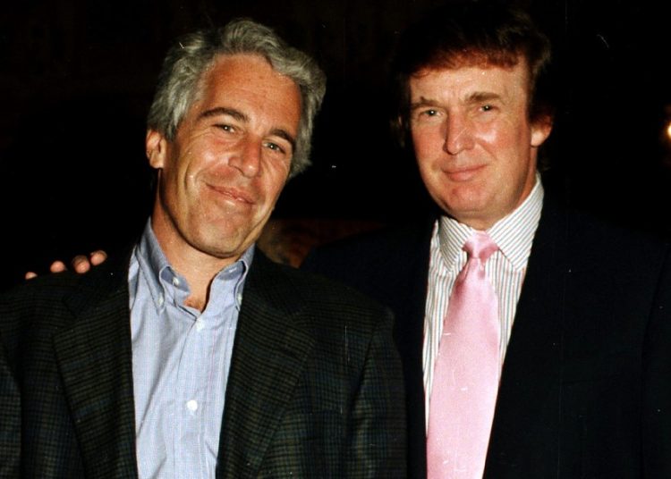 Trump afirma que nunca fue a la isla de Epstein