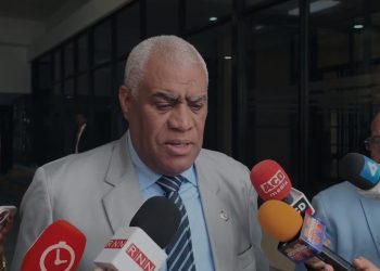 Diputado arremete contra empresarios; los acusa de boicotear al Gobierno